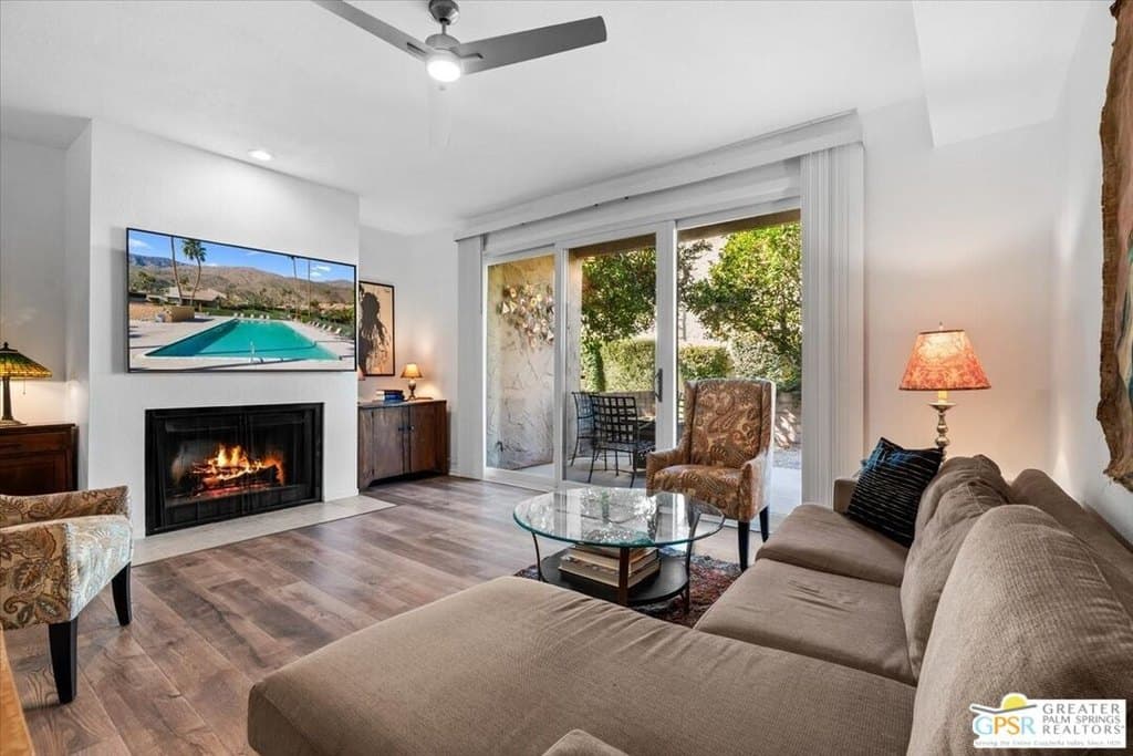 2007 S Ramitas Way, Palm Springs