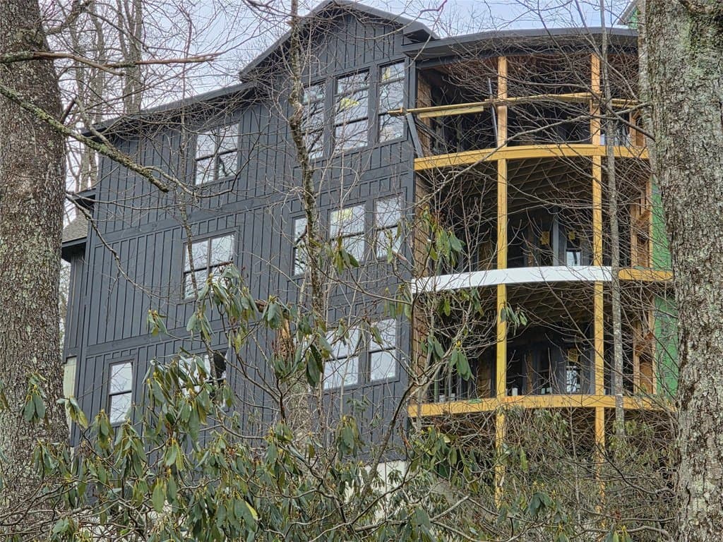 1406 Falls Dr W Lot 7, Highlands