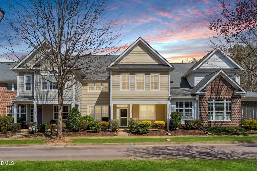 616 Democracy St, Raleigh