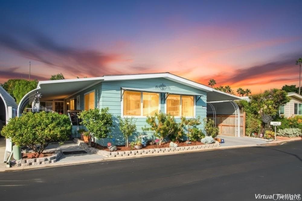 7008 San Bartolo St, Carlsbad