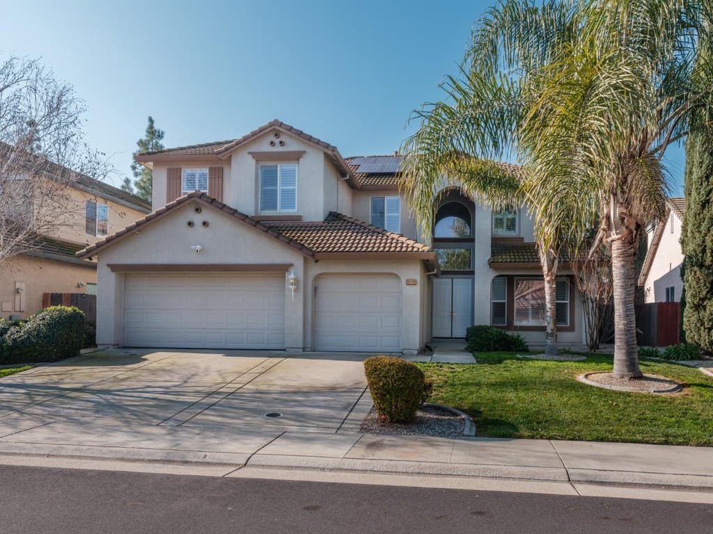 10208 Jenny Lynn Way, Elk Grove
