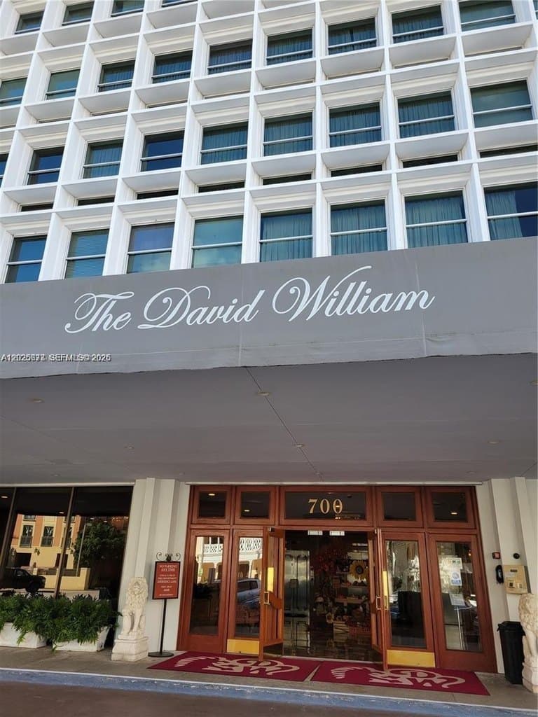 700 Biltmore Way Apt 719, Coral Gables