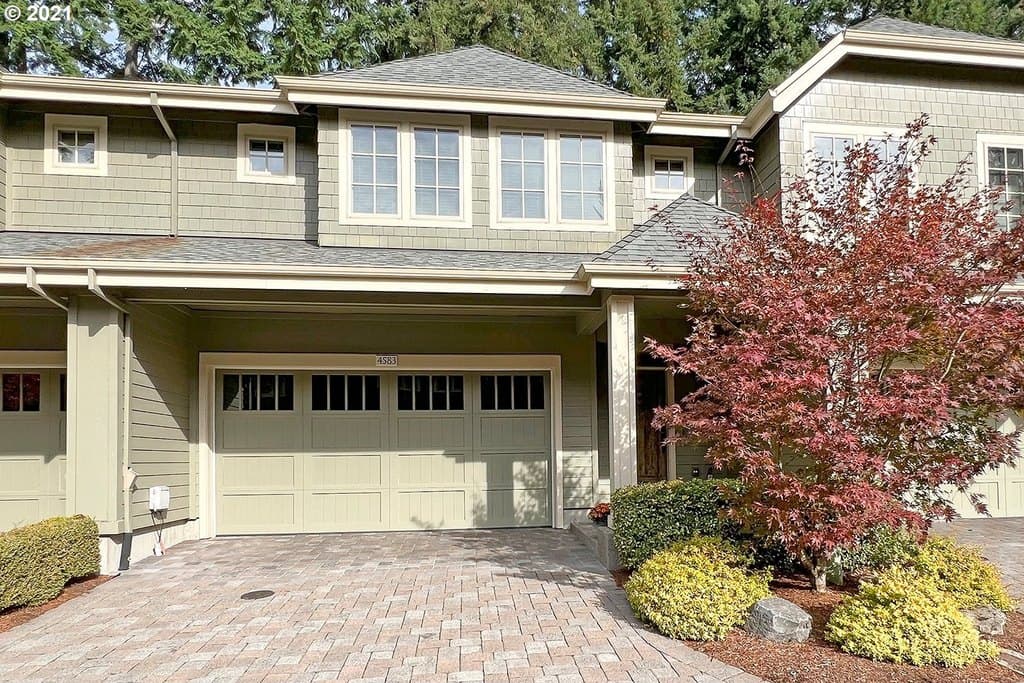 4583 Trillium Woods, Lake Oswego