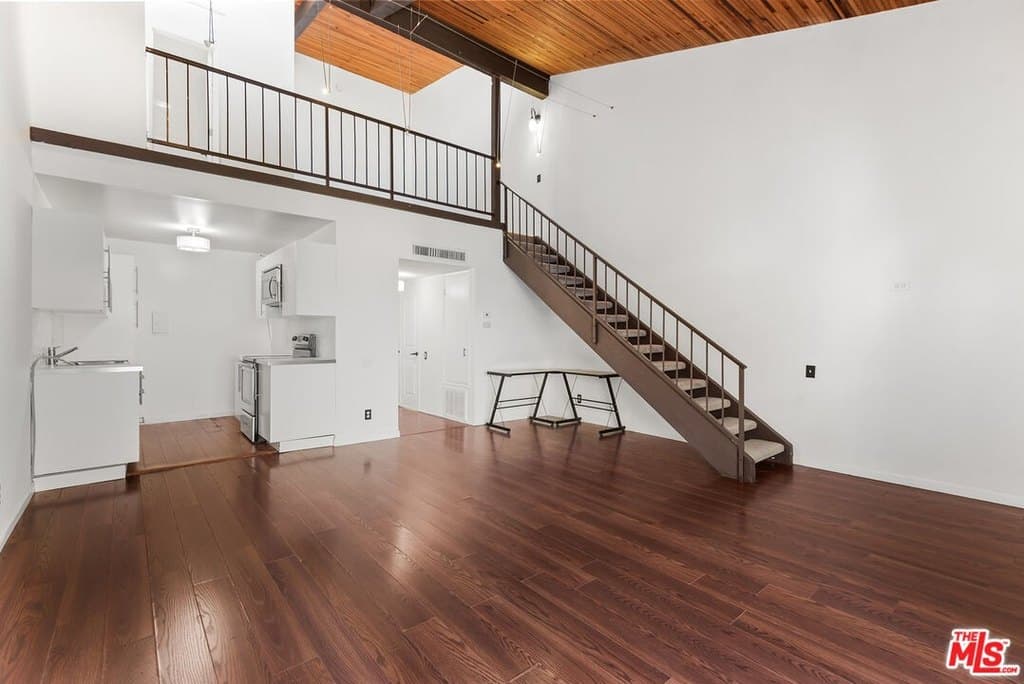 5460 White Oak Ave Unit G313, Encino