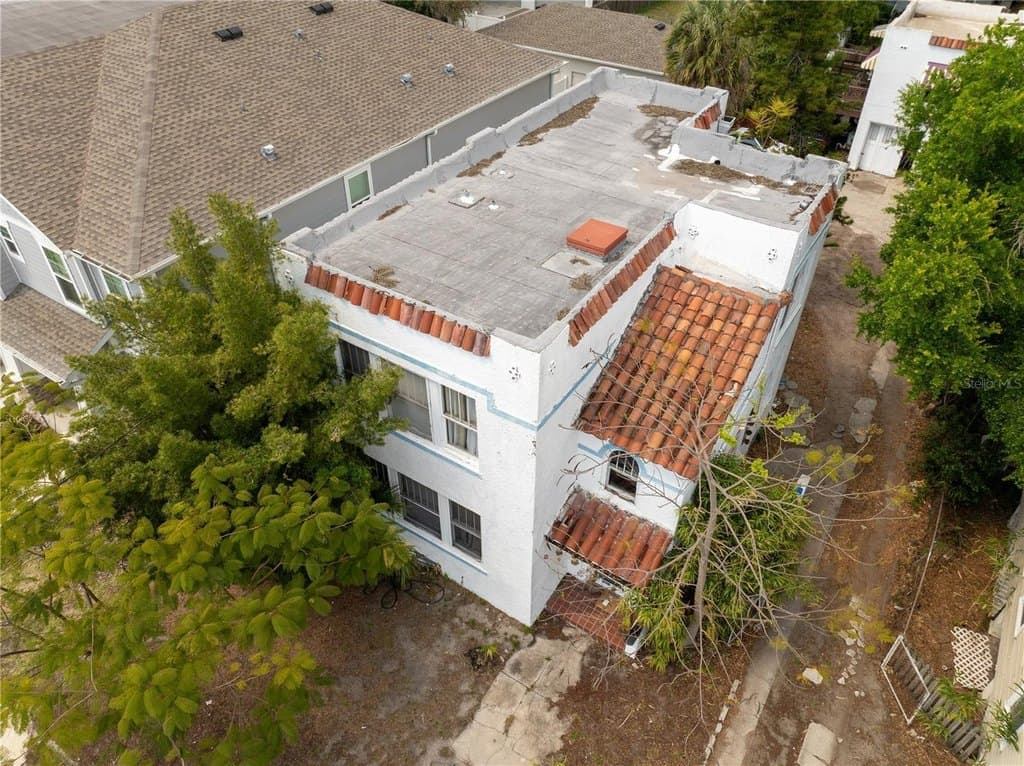 1911 W N A St, Tampa