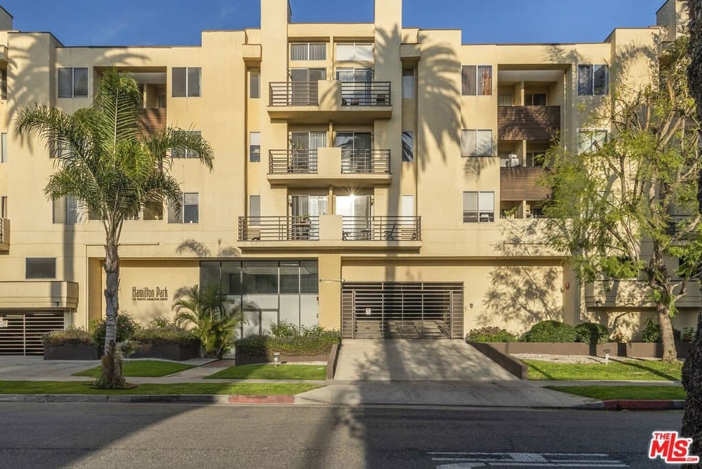 112 N Hamilton Dr Unit 305, Beverly Hills
