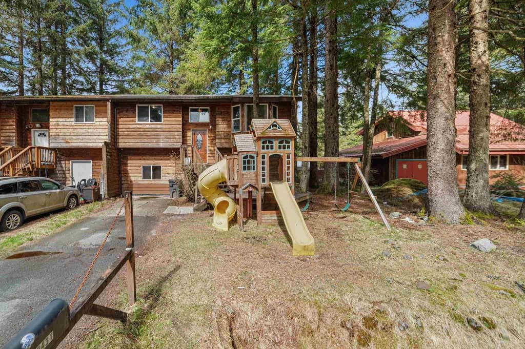 8431 Steep Pl, Juneau
