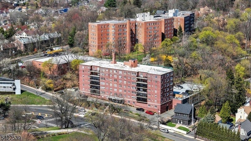 415 Claremont Ave, Montclair