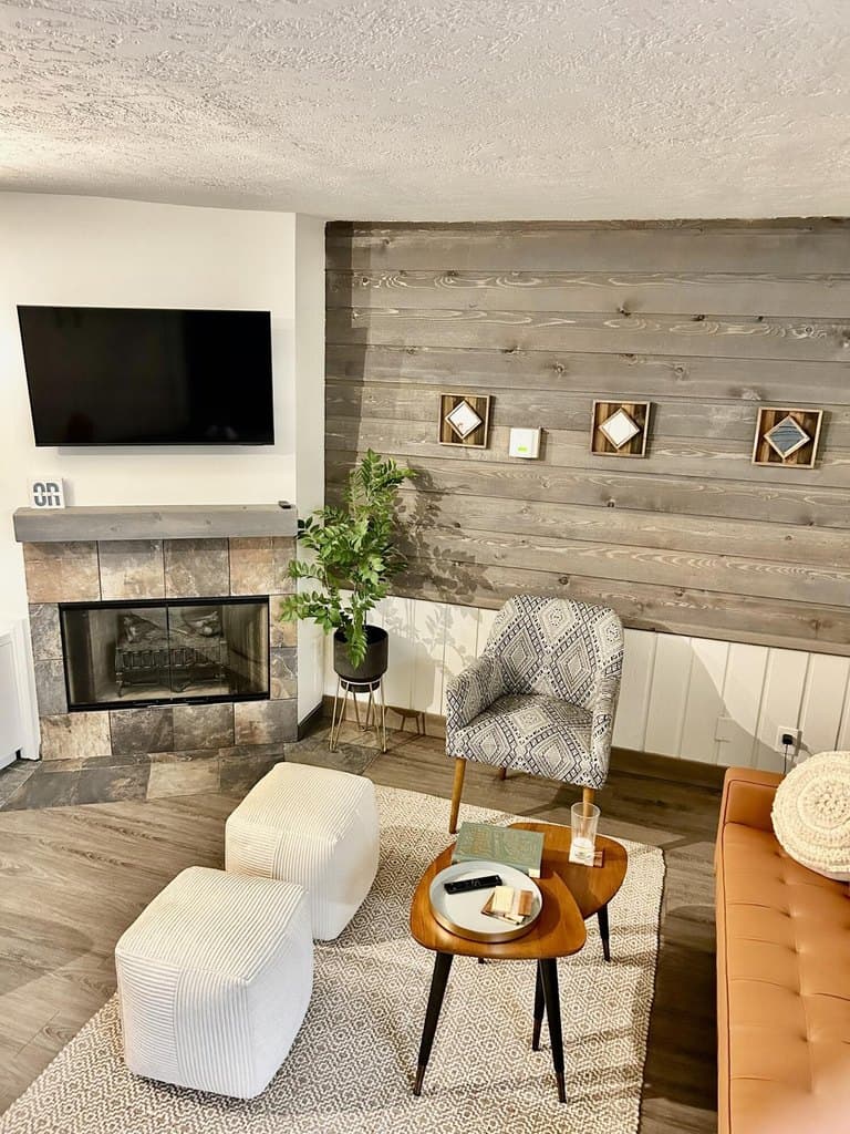 18575 SW Century Dr Unit 812, Bend