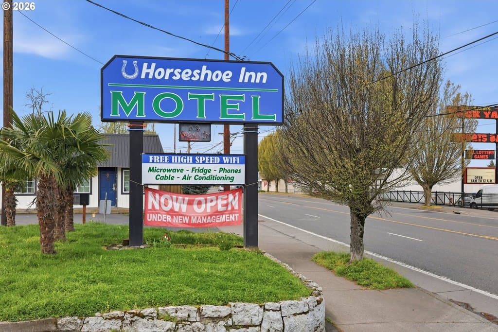 11324 NE Sandy Blvd, Portland