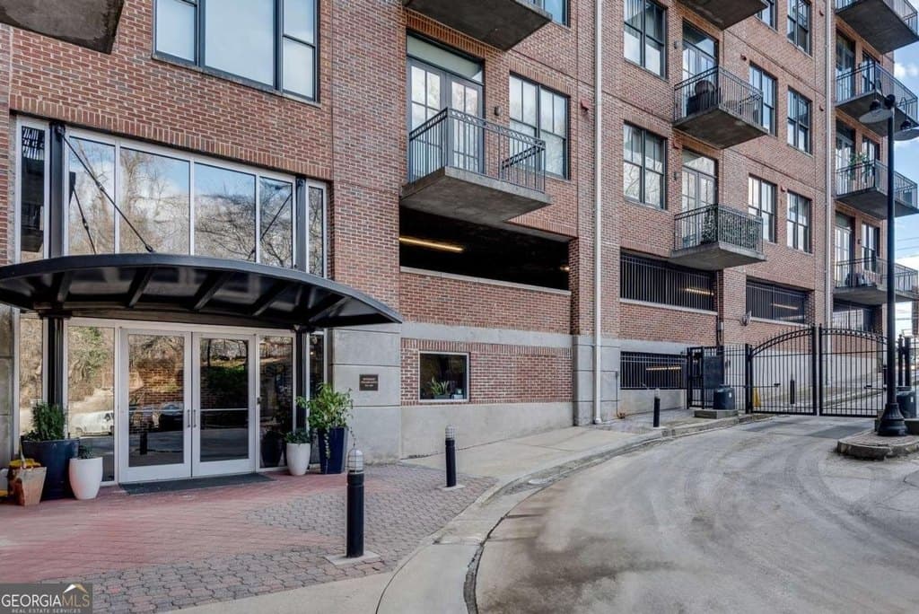 3235 Roswell Rd NE Unit 709