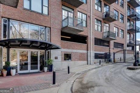 3235 Roswell Rd NE Unit 709