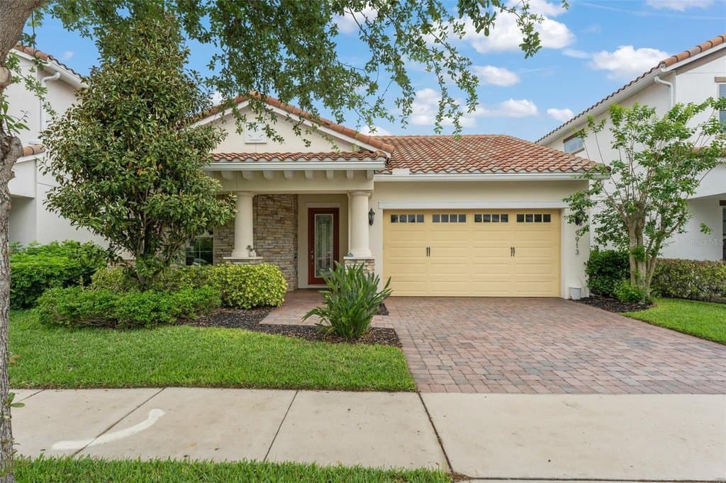 9913 Winnington St, Orlando