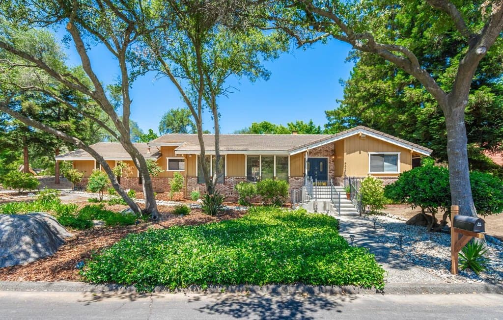 8498 E Hidden Lakes Dr, Granite Bay