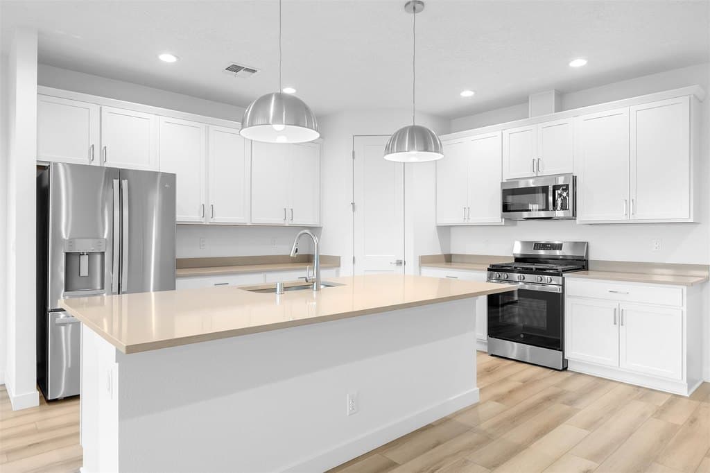 79 Cadena Loop, Los Alamos