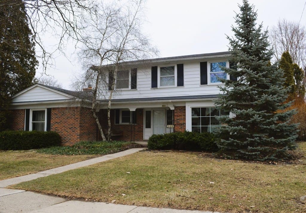 3139 Lexington Dr, Ann Arbor