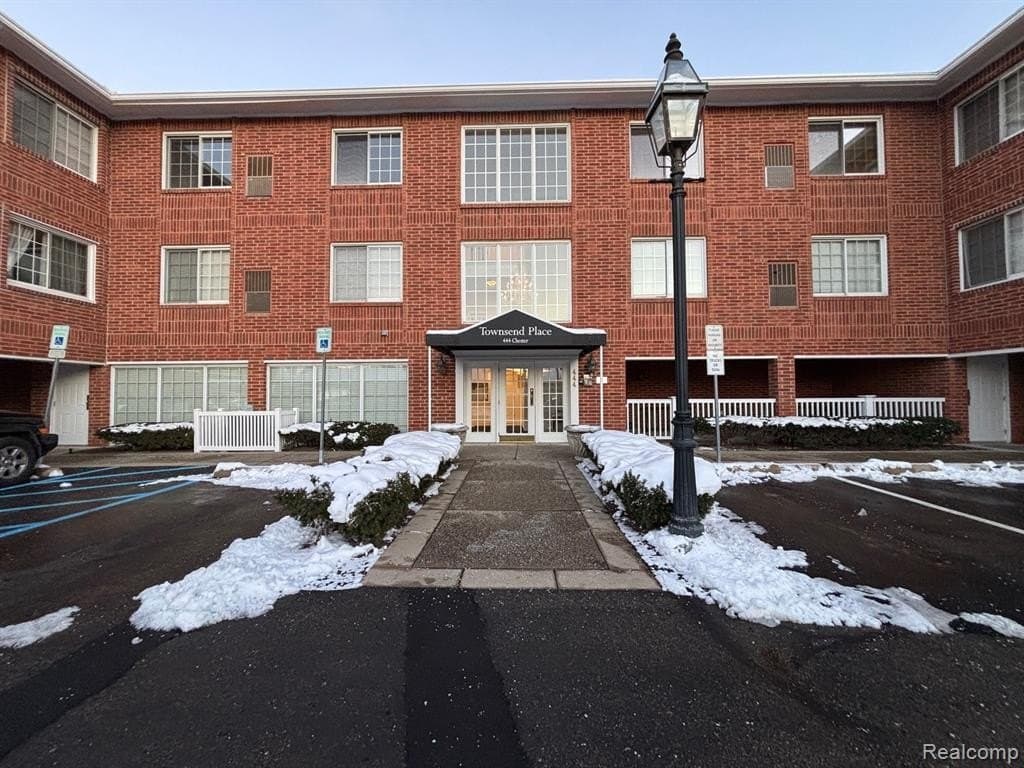 444 Chester St Apt 420, Birmingham