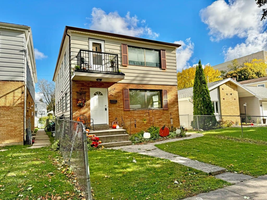 642 S 66th St, Milwaukee