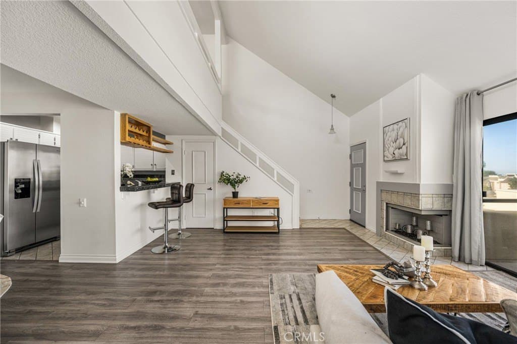 25712 Le Parc Unit 56, Lake Forest