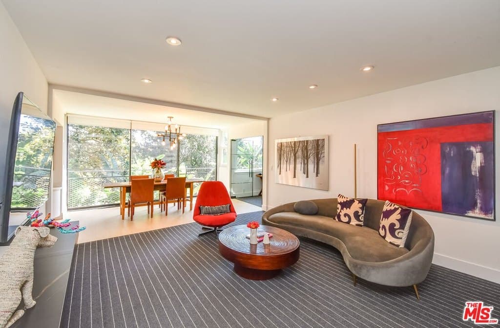 289 S Barrington Ave Unit A211, Los Angeles