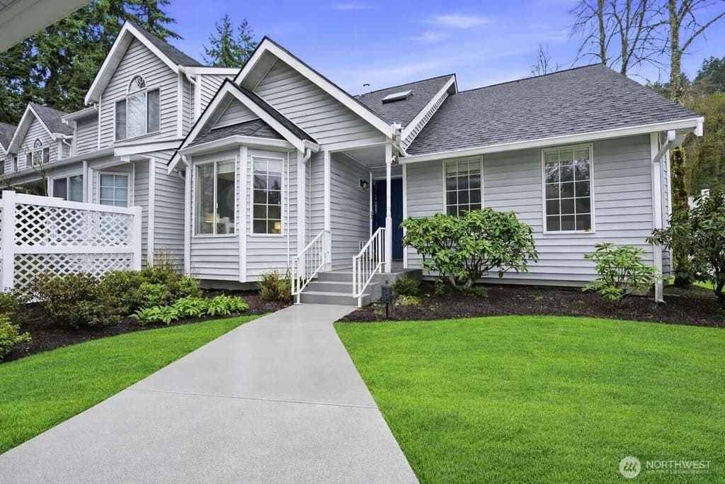 4222 144th Ln SE, Bellevue