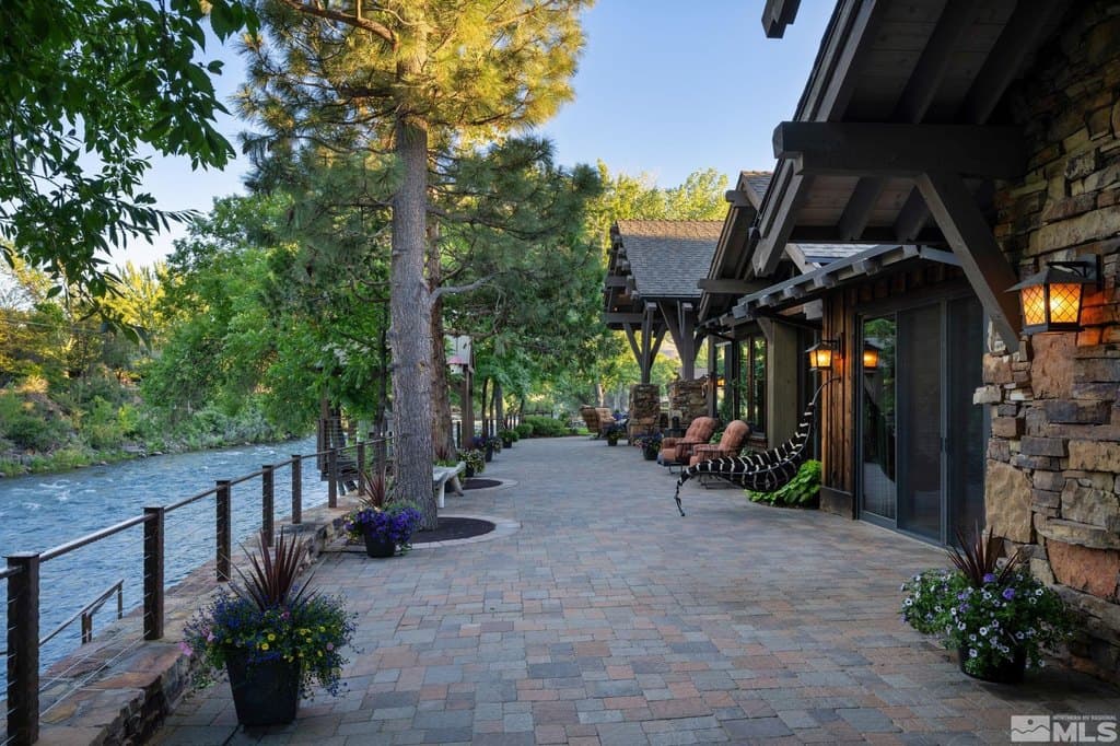 4000 Goodsell Ln, Reno