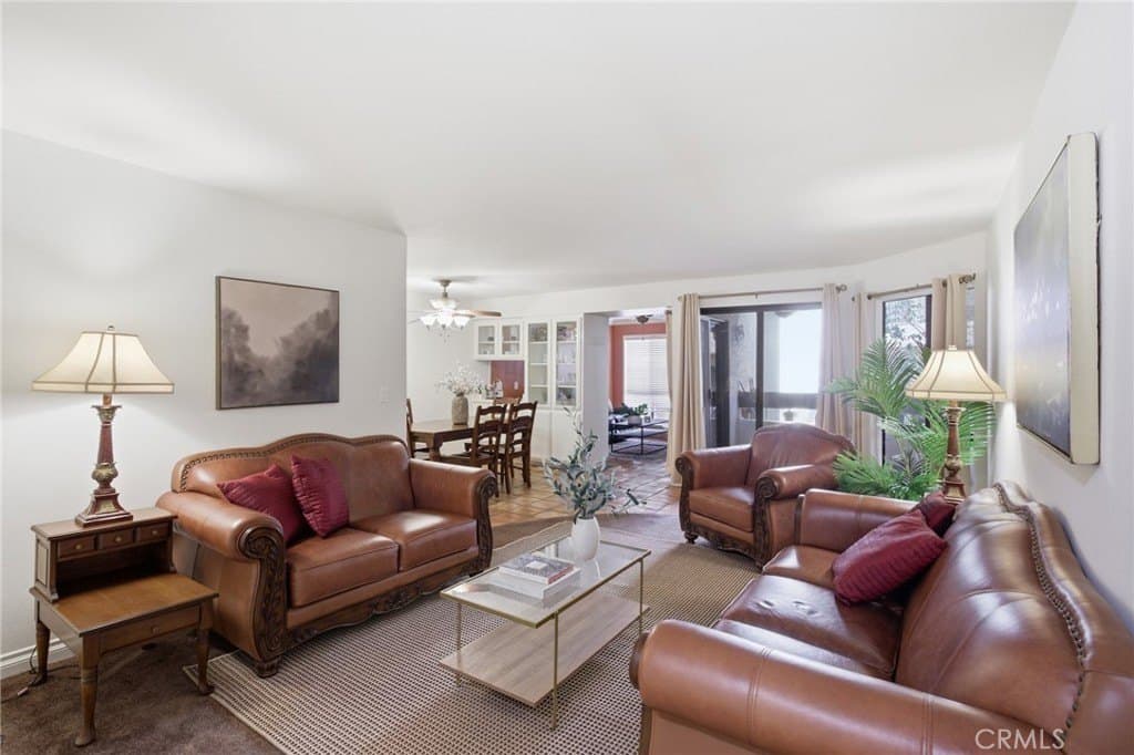 222 N Rose St Unit 208, Burbank