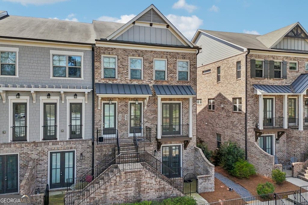 3565 Parkside Way, Brookhaven