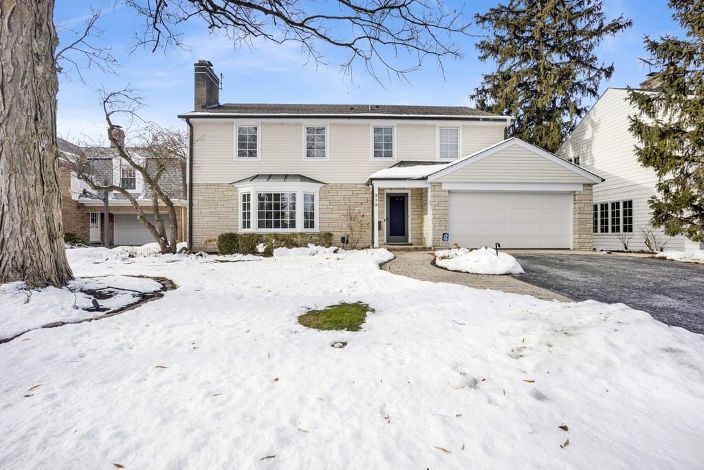 312 Rosewood Ave, Winnetka