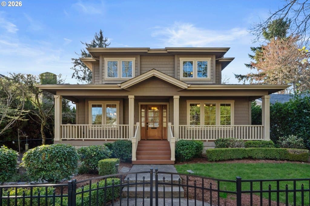 784 3rd St, Lake Oswego