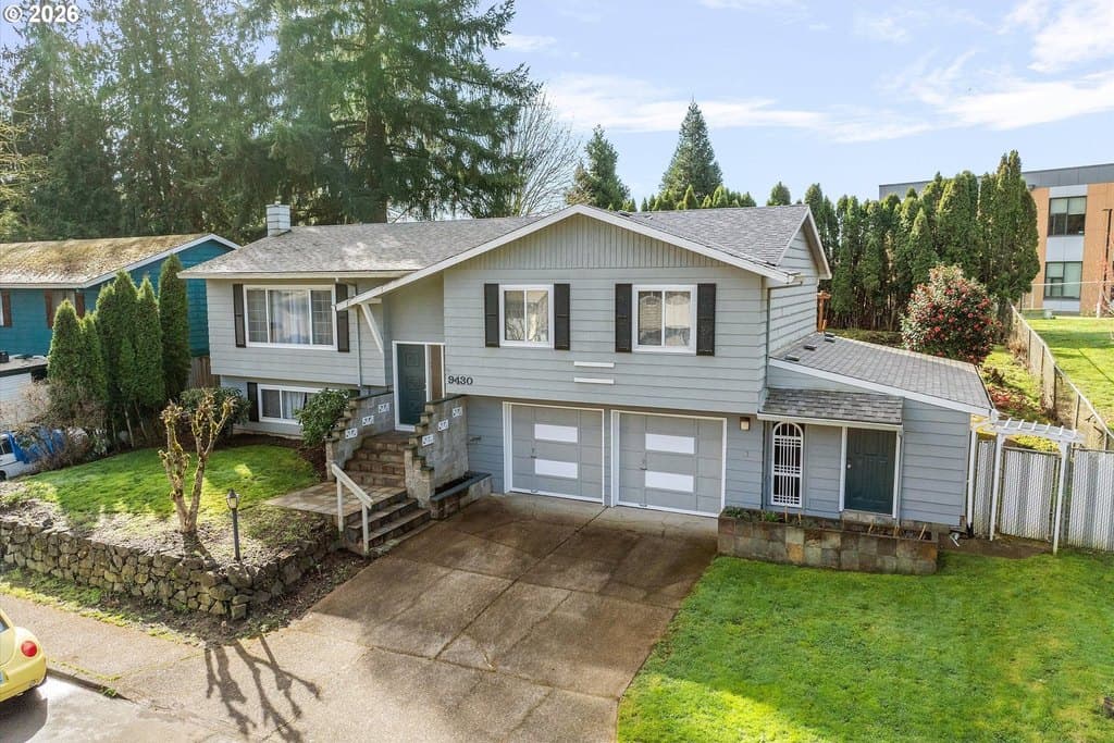 9430 SW Inez St, Portland