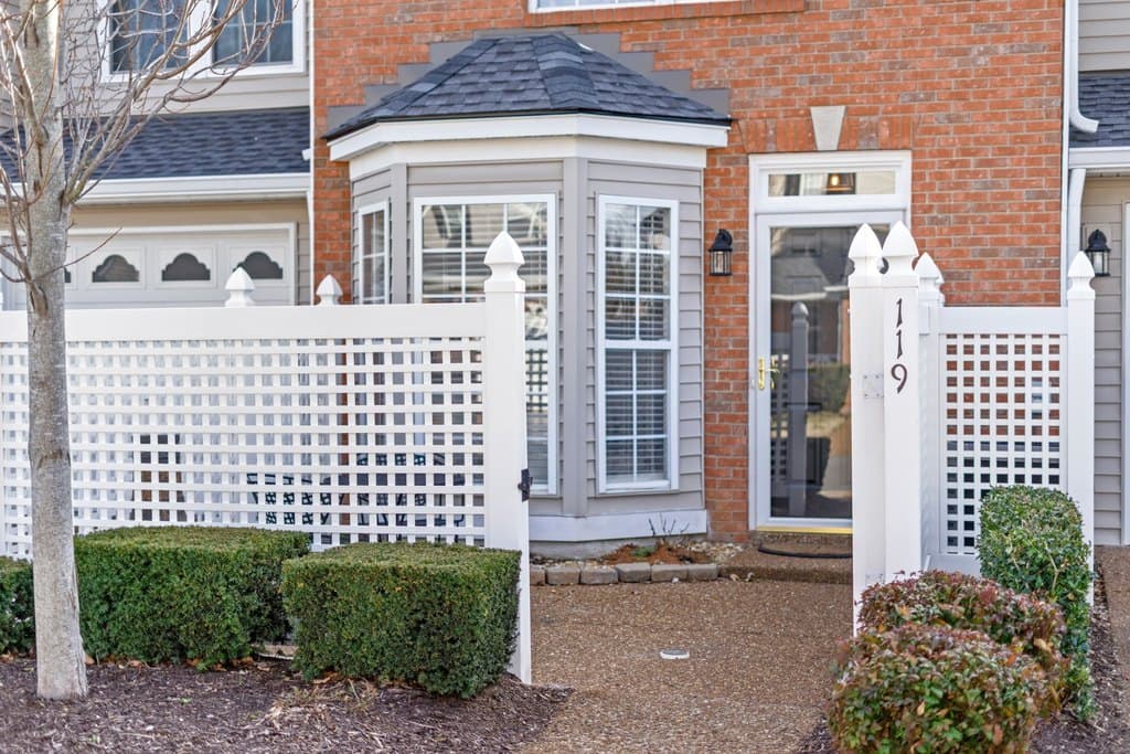 119 Stanton Hall Ln, Franklin