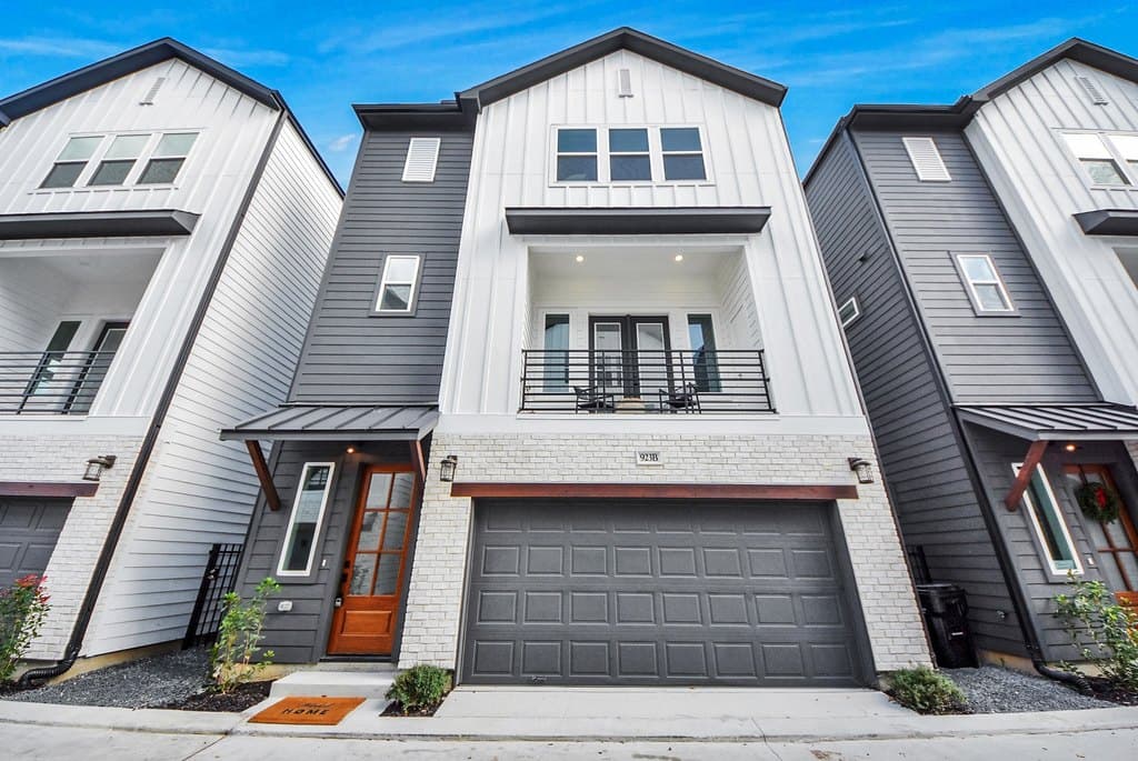 929 Fisher St Unit F