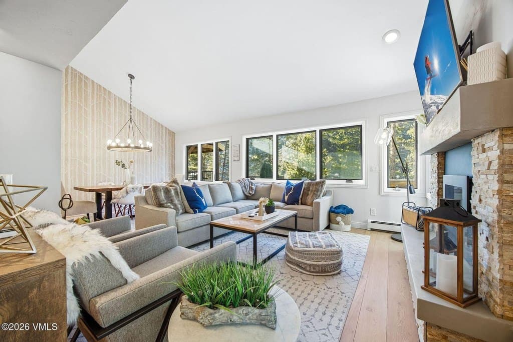 3017 Basingdale Blvd Unit A, Vail