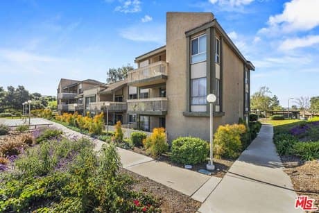 824 Pinetree Cir Apt 14