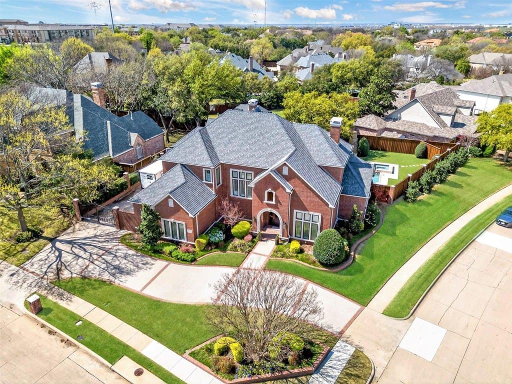 6433 Rockbluff Cir, Plano