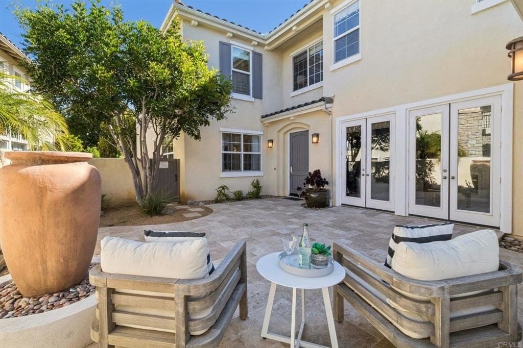 5492 Coach Ln, San Diego