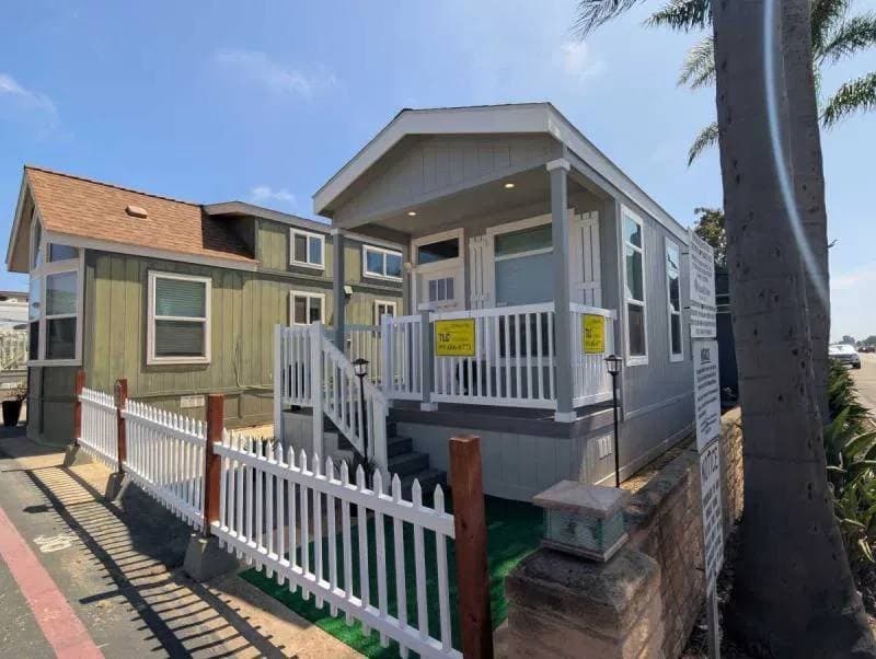 1549 N Vulcan Ave Spc 36, San Diego