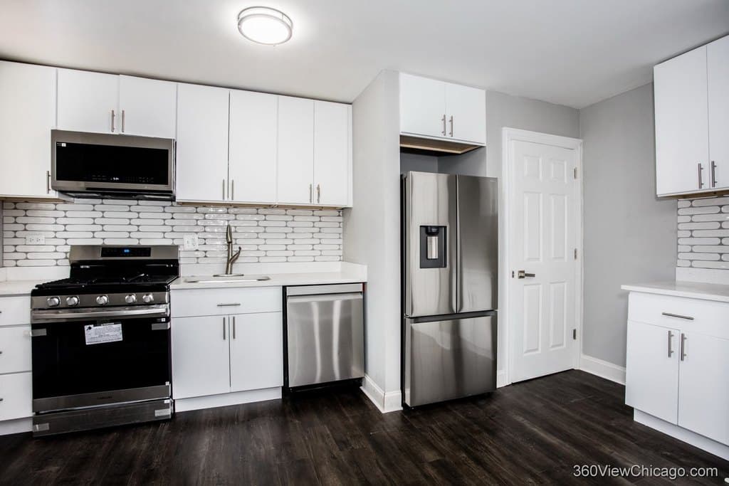 142 Callan Ave, Evanston