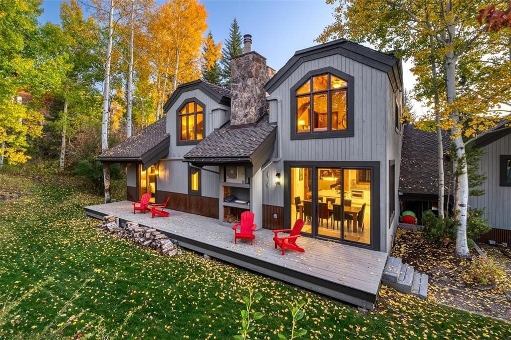 2440 Ski Trail Ln Unit B, Steamboat Springs