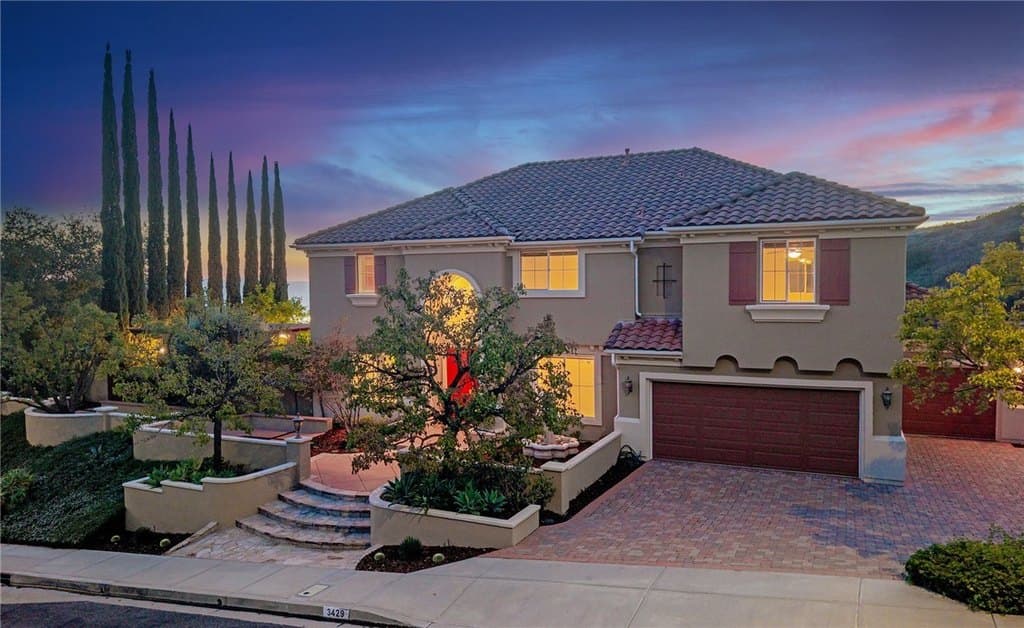 3429 Castleman Ln, Burbank