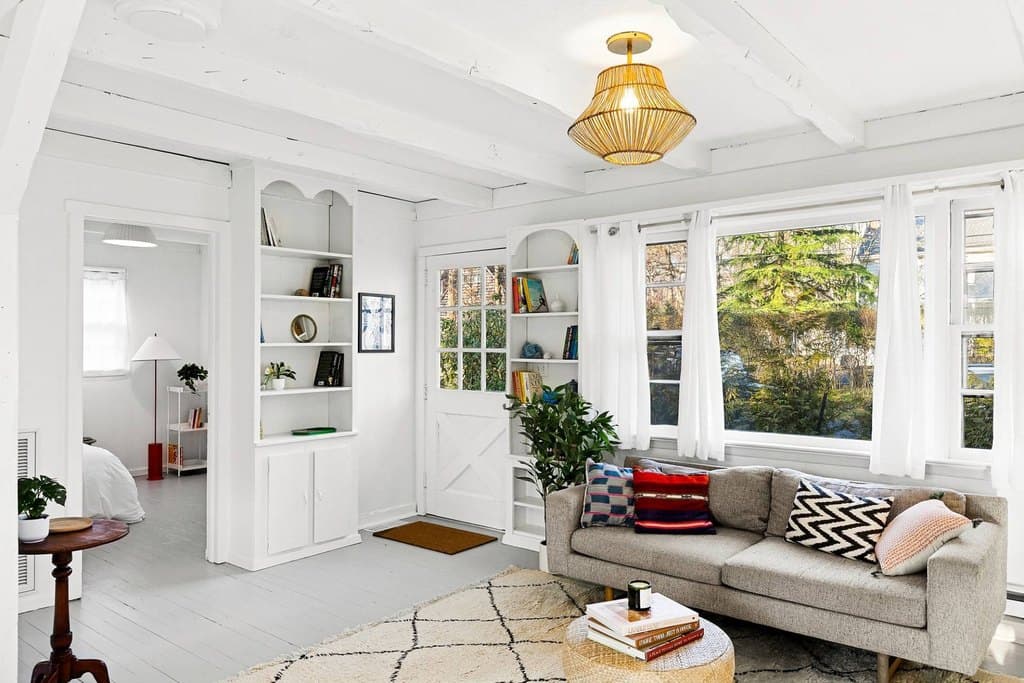 19 16th St, East Hampton