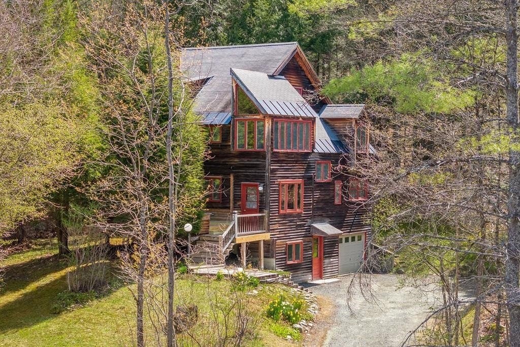 20 Haskins Rd, Hanover