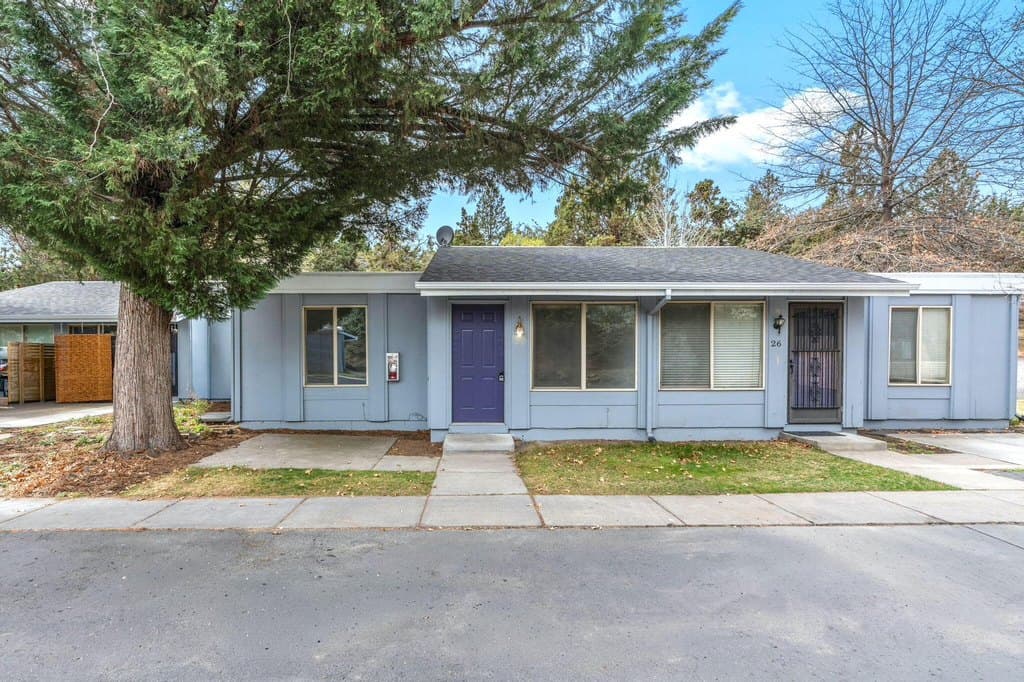 1700 NE Wells Acres Rd Apt 25, Bend