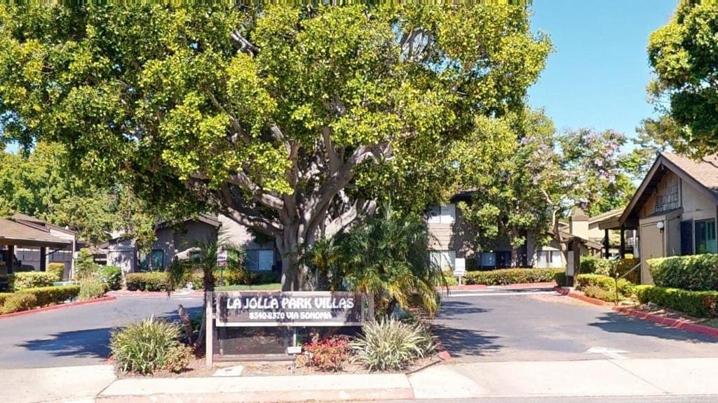 8340 Via Sonoma Unit F