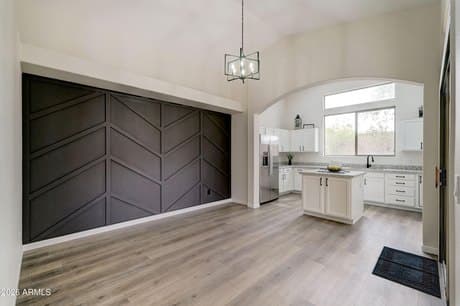 1507 N Sierra Heights