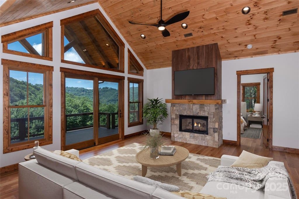 750 Silver Springs Dr W Unit 43, Banner Elk