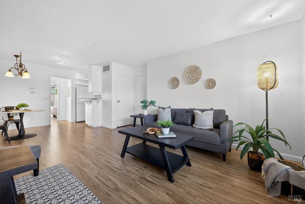 300 Stony Point Rd Apt 139, Santa Rosa