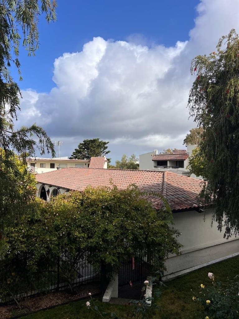 500 Glenwood Cir Apt 322, Monterey