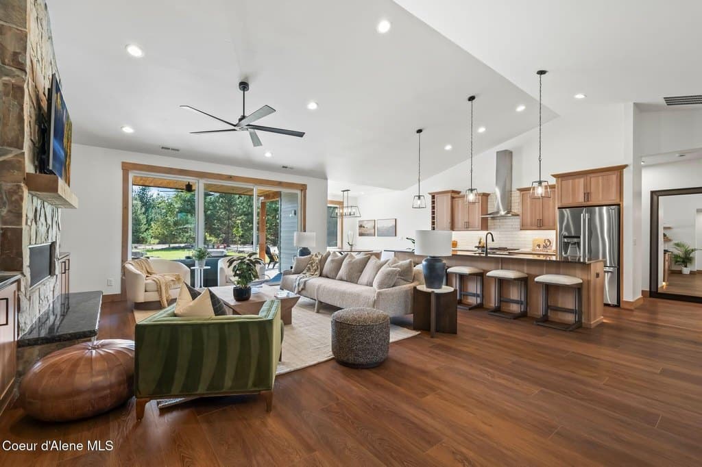 43 Osprey Ln, Sandpoint